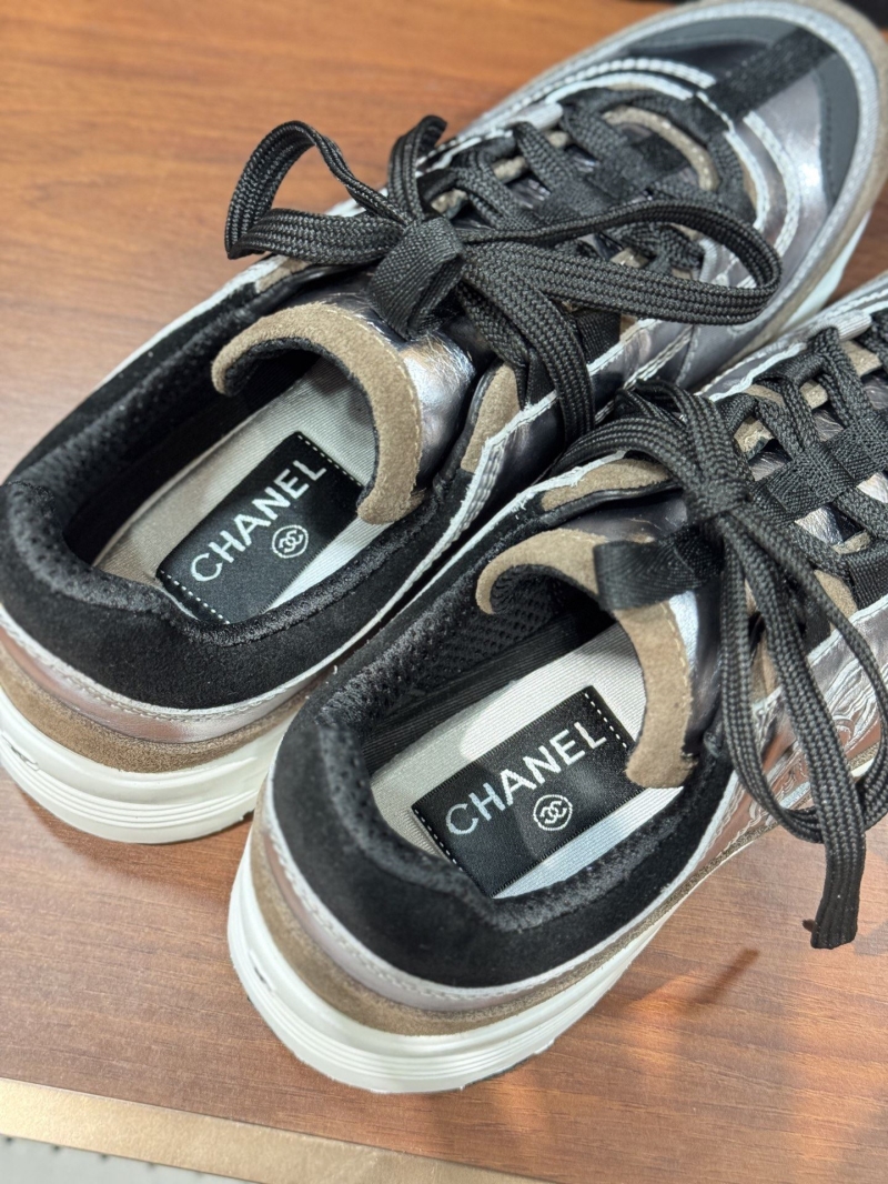 Ch**el sport shoes